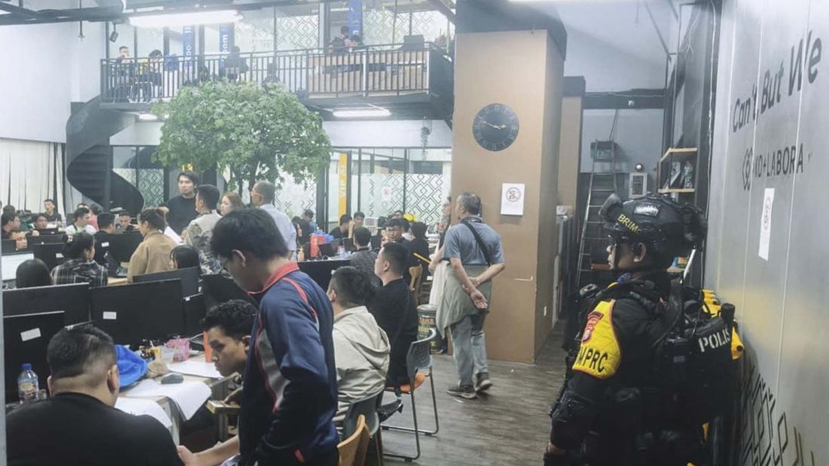 Jakarta Police Raid International Online Gambling Hub in Hayam Wuruk