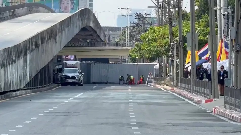 Security Heightened with Containers for IMF-World Bank Meetings in Bangkok