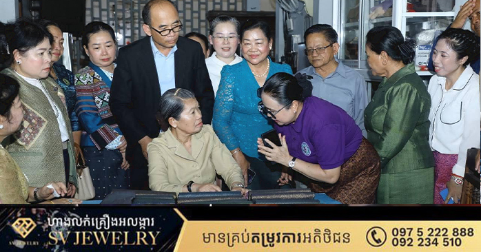 Cambodia Promotes Job Creation and Economic Independence for Women Through Support for Traditional Silk 'Holi' Weaving