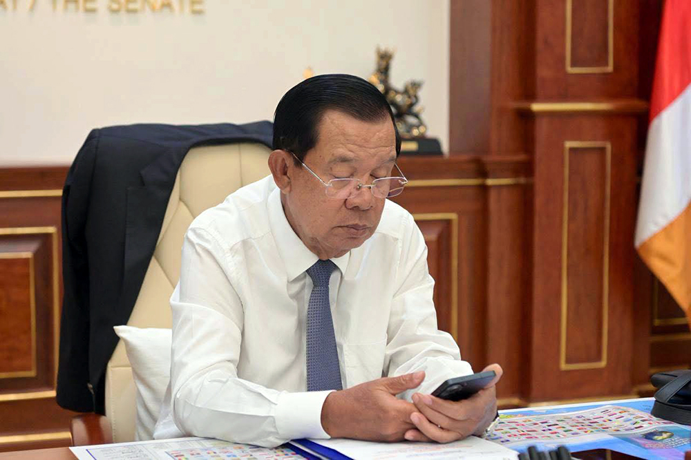 Hun Sen Recalls 1998 Assassination Attempt, Vows to Consolidate Power
