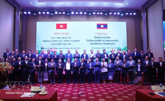 Vietnam, Laos Boost Agricultural Investment Cooperation