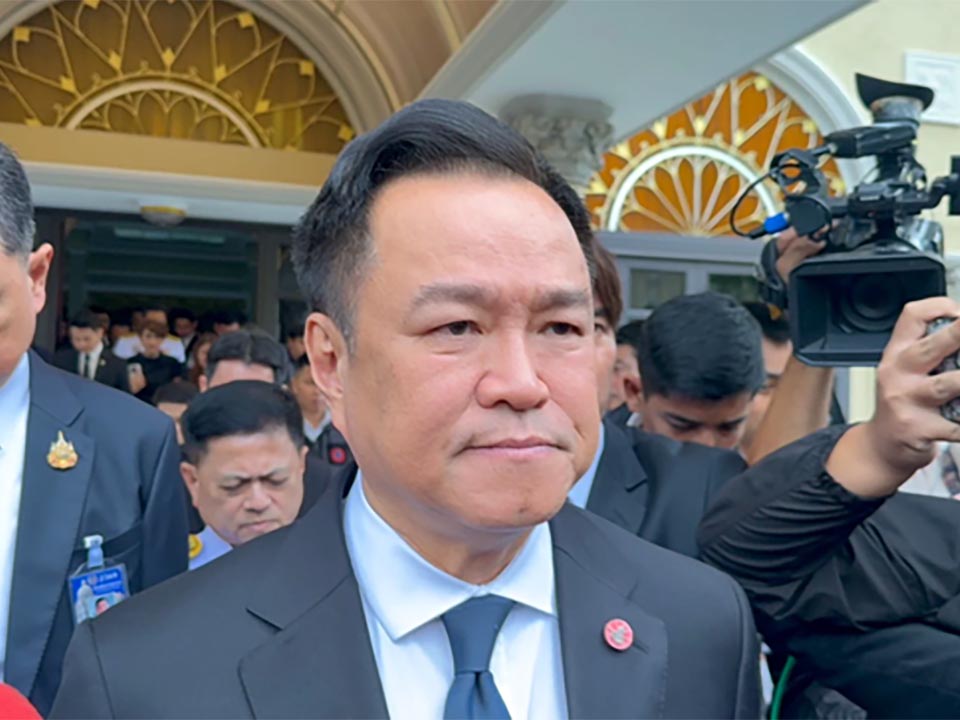 Thai PM Shocked by School Shooting, Backs Tougher Gun Rules