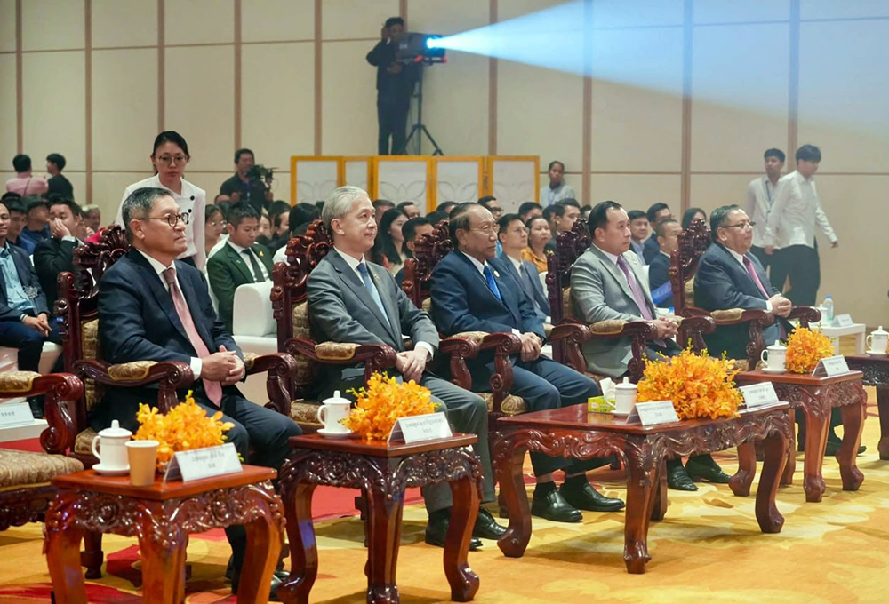 中秋節を祝う、カンボジアと中国の文化交流深化イベント