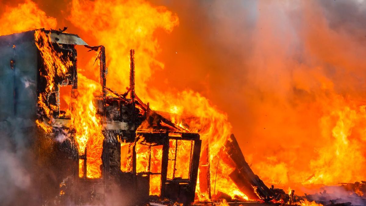 Islamic Boarding School Burned Down in Mesuji, Lampung Following Sexual Assault Allegations