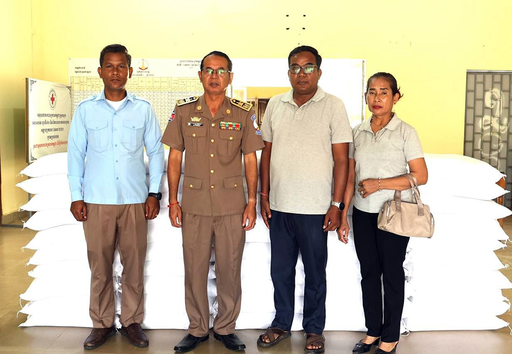 Stueng District Governor Thanks Philanthropists for Continuous Support