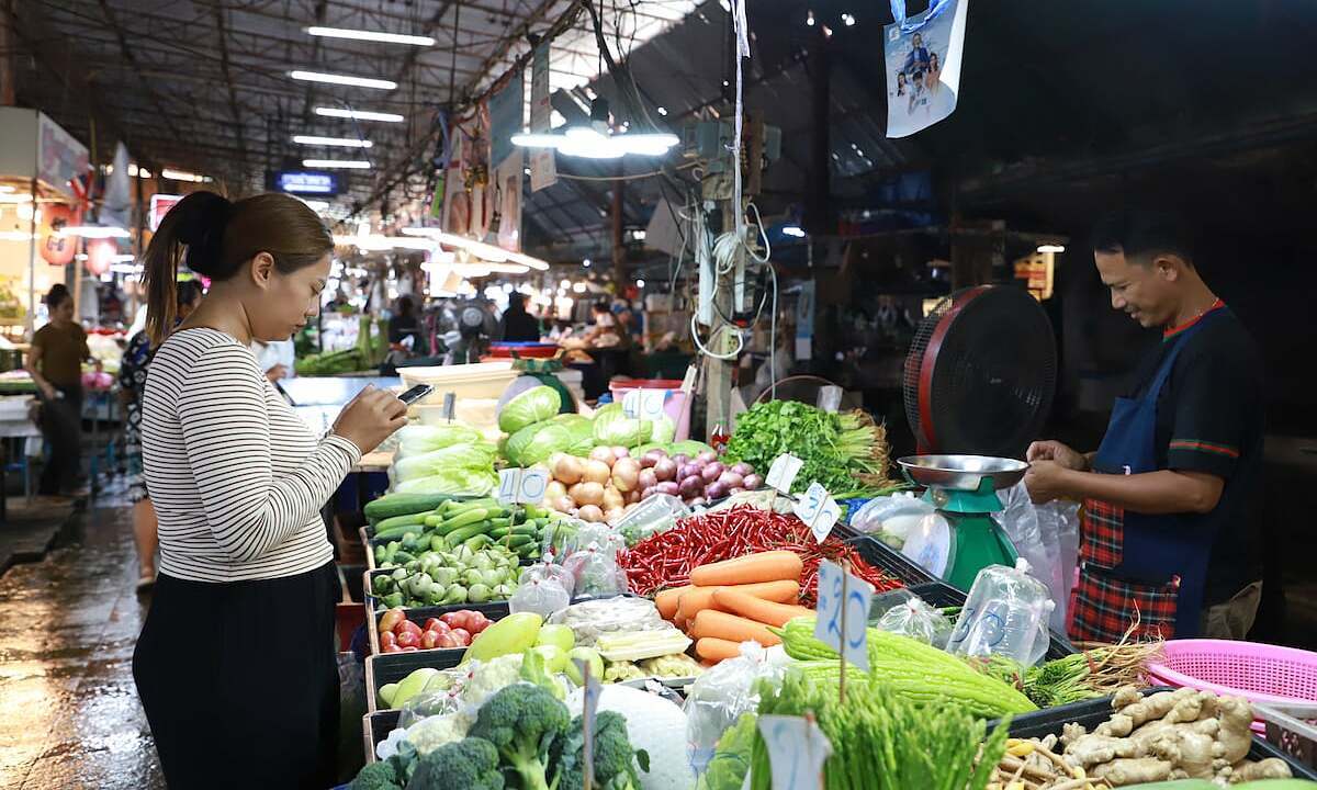 Vietnam's inflation hits 3-month high amid rising fuel and food costs