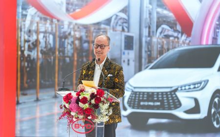 Indonesia Aims to Attract Global EV Suppliers Through BYD Factory