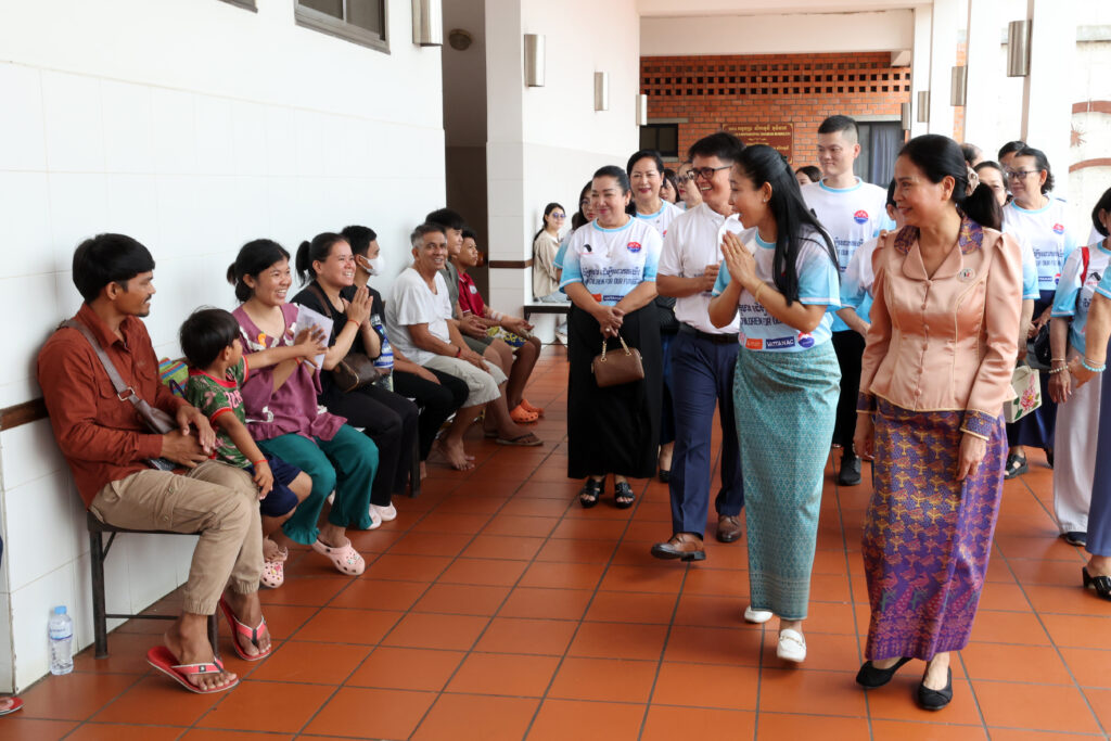 Ministry of Information Donates 106 Million Riel to Kantha Bopha Foundation from Charity Run