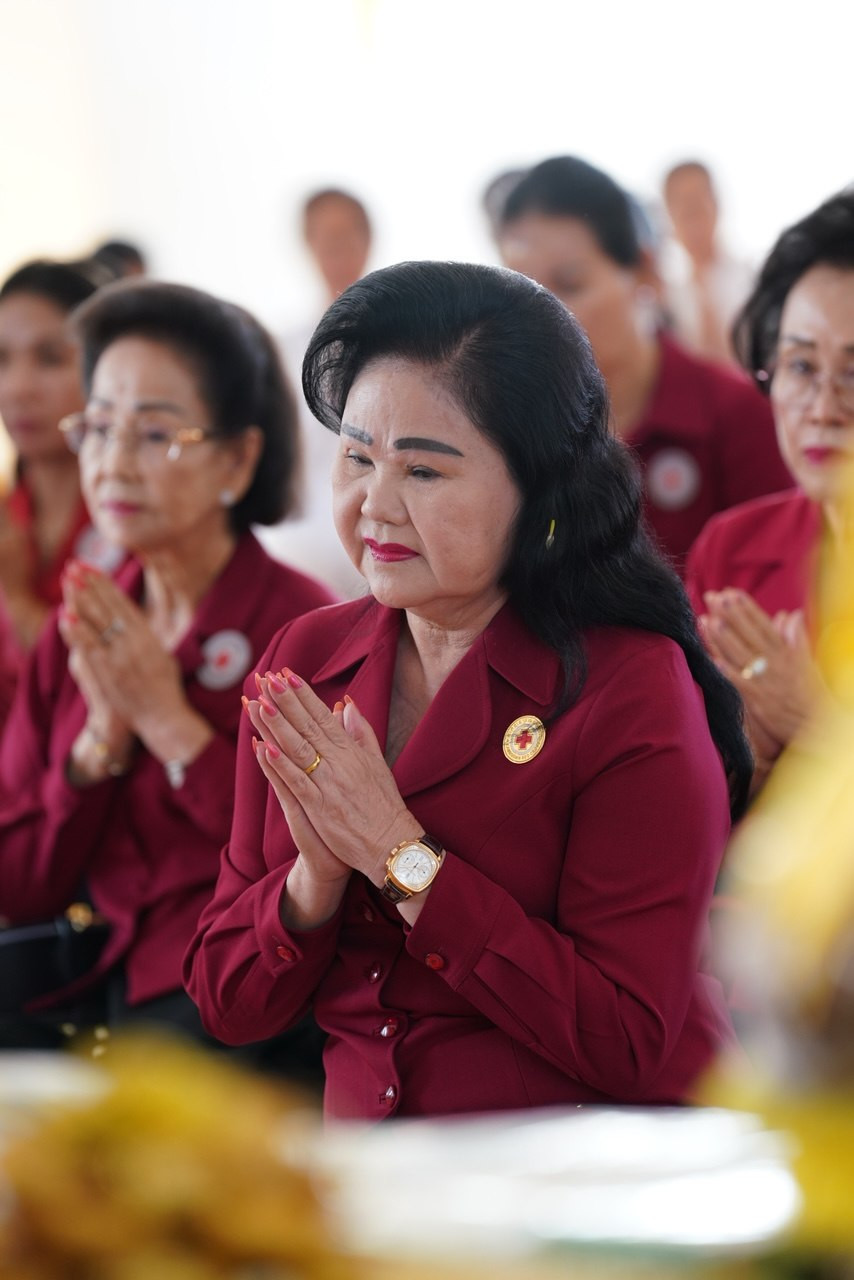 Cambodia Red Cross Donates $100,000 to Nepal Flood Relief
