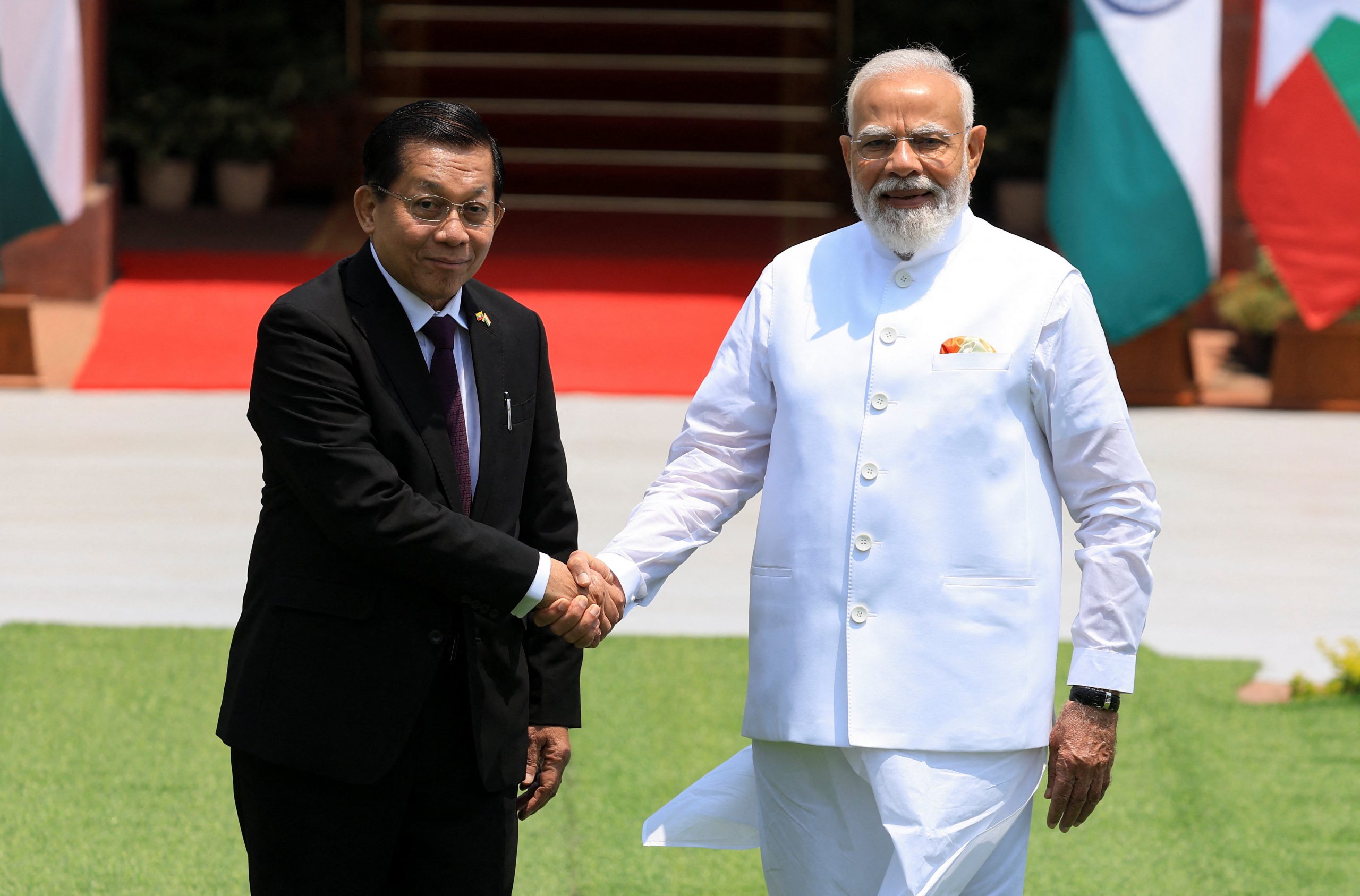 インド、ミャンマーとの関与継続を表明 モーディ首相がミン・アウン・フライン氏と会談