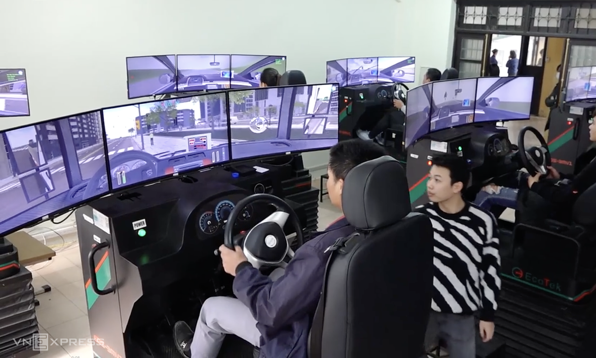 Vietnam Proposes Removing Simulation Test for Driver's License Point Restoration