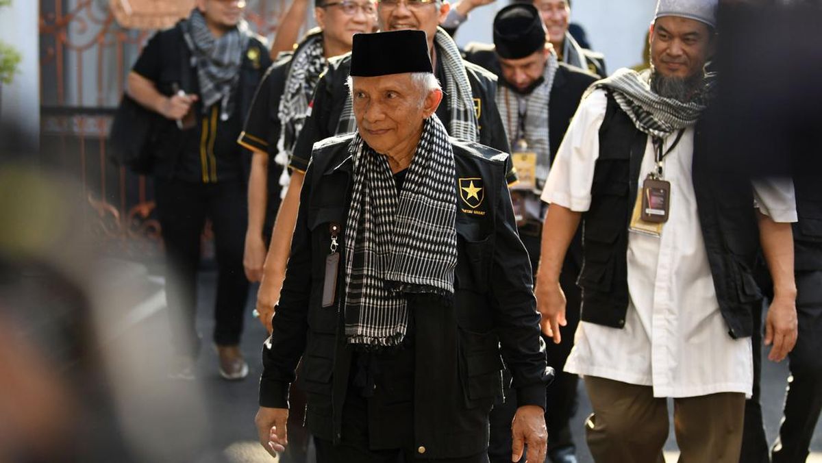 Ummat Party Denounces Amien Rais's Statement, Calls it 'Offside' Amidst Controversy Over Presidential Remarks