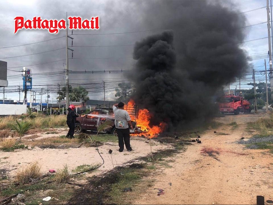 Pattaya Warehouse Fire Erupts After Paint Cans Explode on Truck