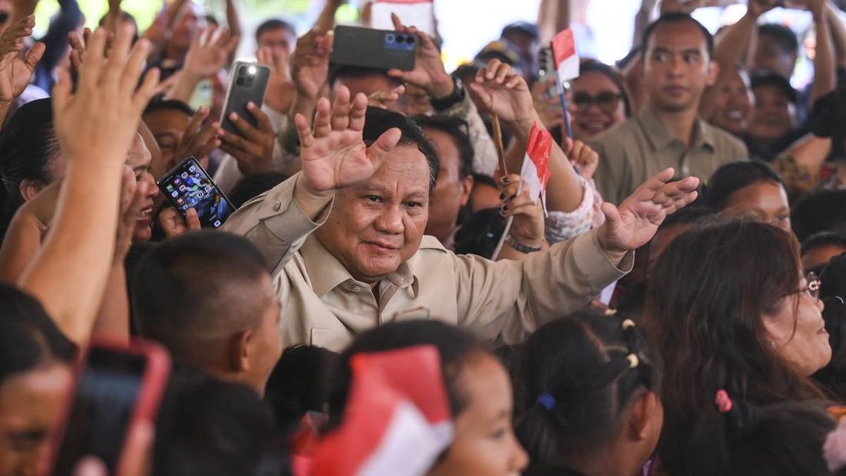 President Prabowo Receives Heartfelt Letter from 5th Grader Praising Free Nutritious Meal Program