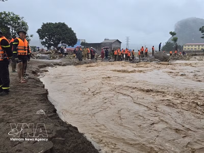 ベトナム北部、記録的豪雨で非常事態宣言