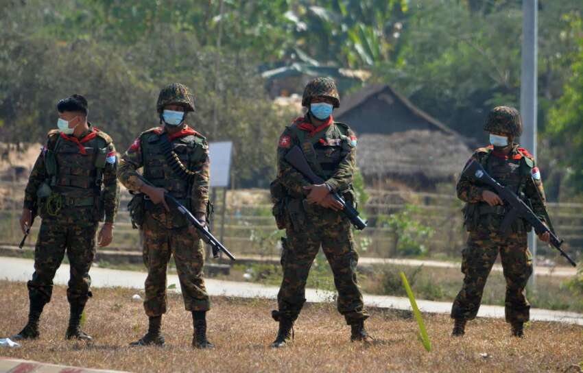 Military rapes and kills 34-year-old woman with mental illness in Tapin village, Saw Township, and conducts airstrikes near the village
