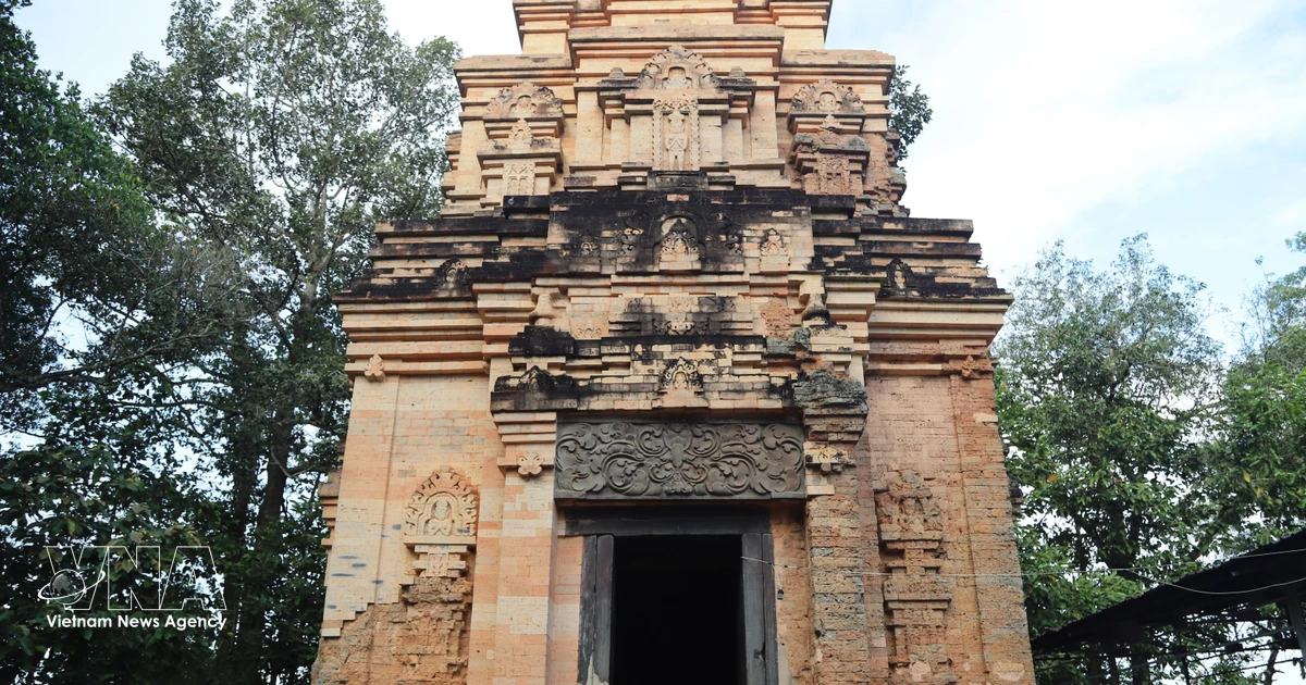 Ancient Tower in Tay Ninh Preserves 1,000 Years of Oc Eo Culture