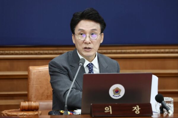 韓国民主党代表選、李在明氏の影響力試す4候補の争い