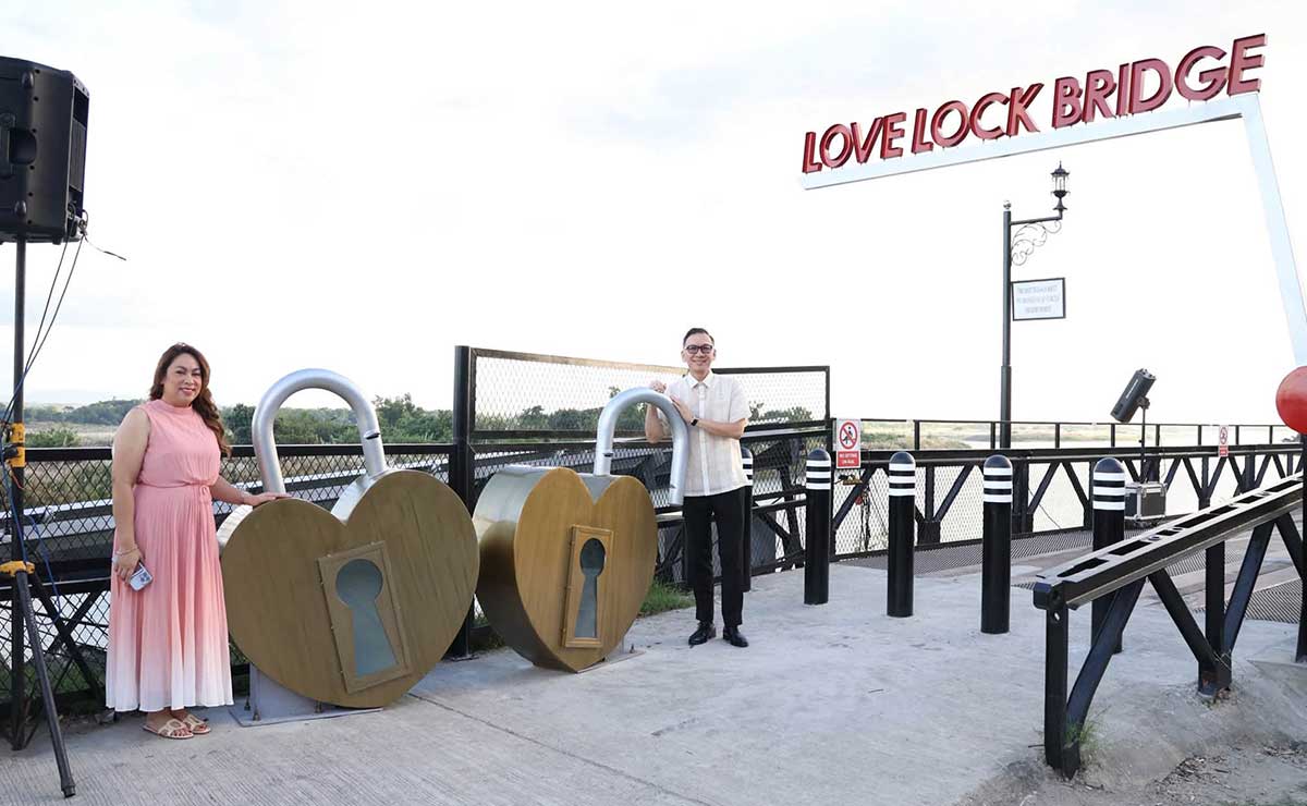 Laoag City Unveils Love Lock Bridge as New Tourist Draw