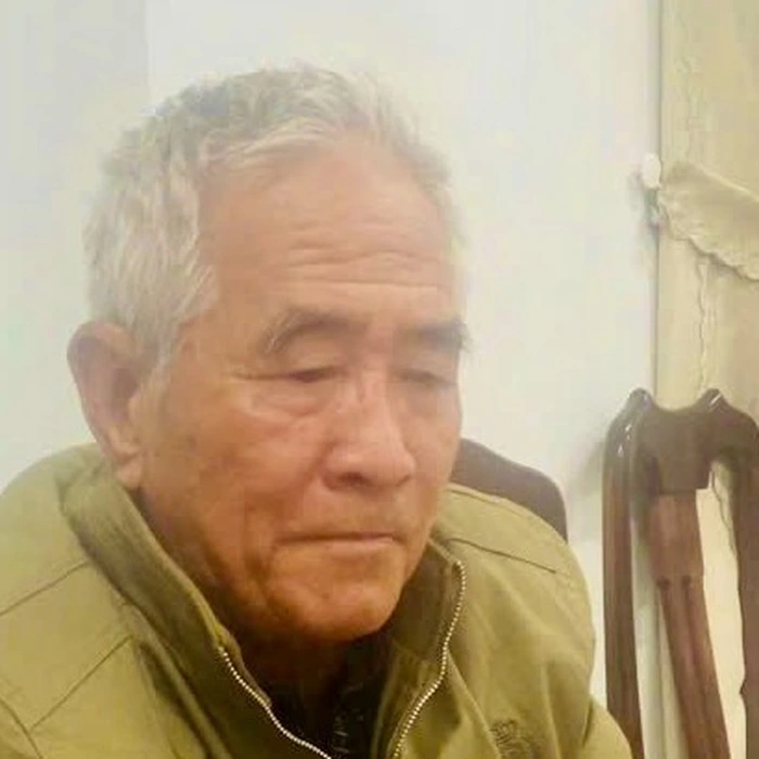 12年間の逃亡の末、75歳の男を児童性的暴行の容疑で逮捕