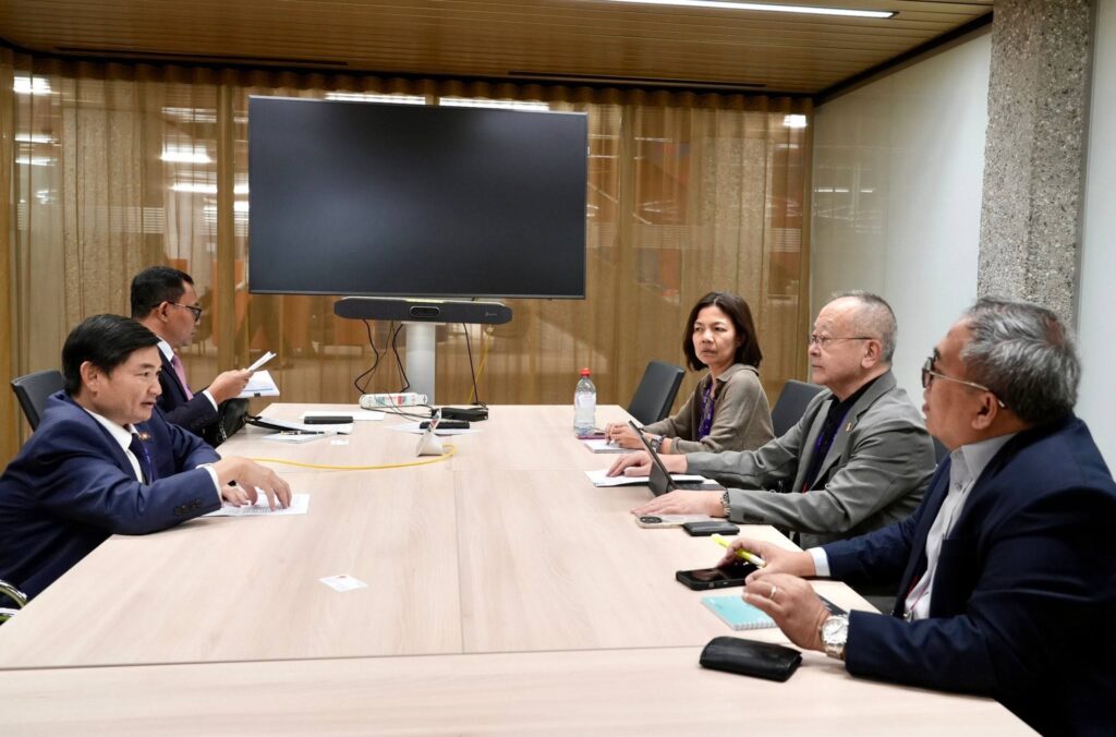 カンボジア、国際労働組合と連携強化で労働者の権利向上へ