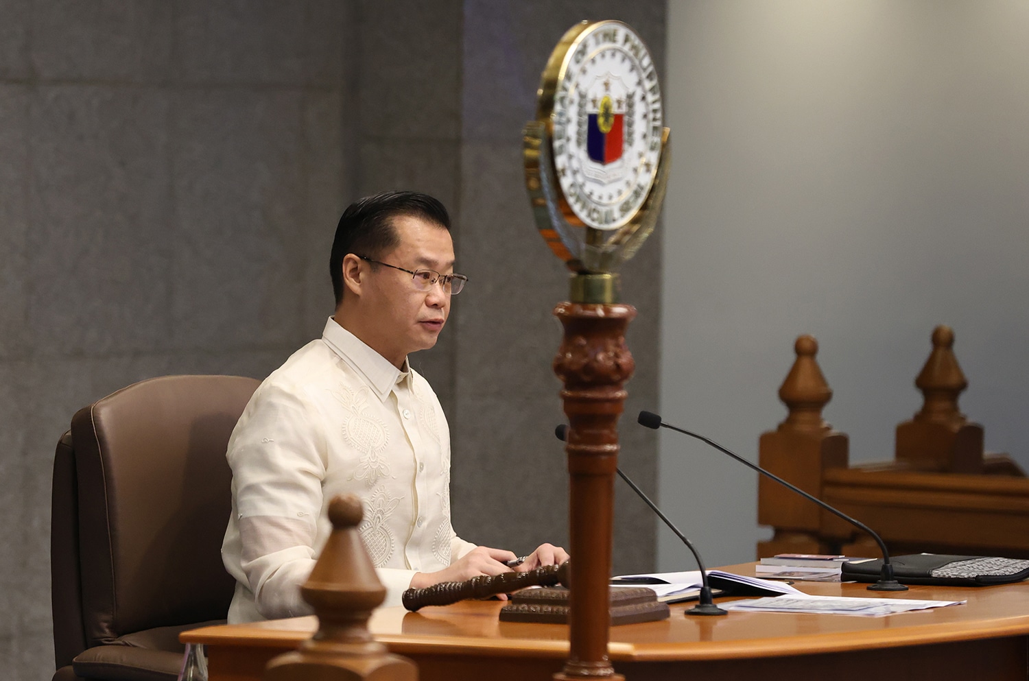 副大統領弾劾裁判への参加、マルコレタ、エストラーダ両上院議員からの正式要請なし