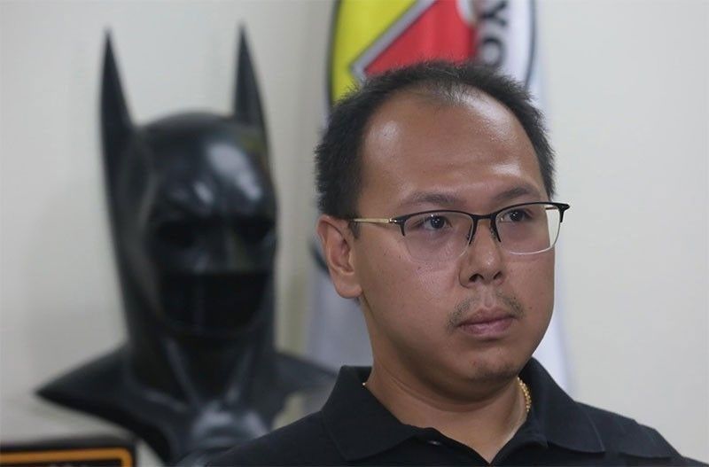 MMDA Official Criticized for Berating Teacher Without Helmet