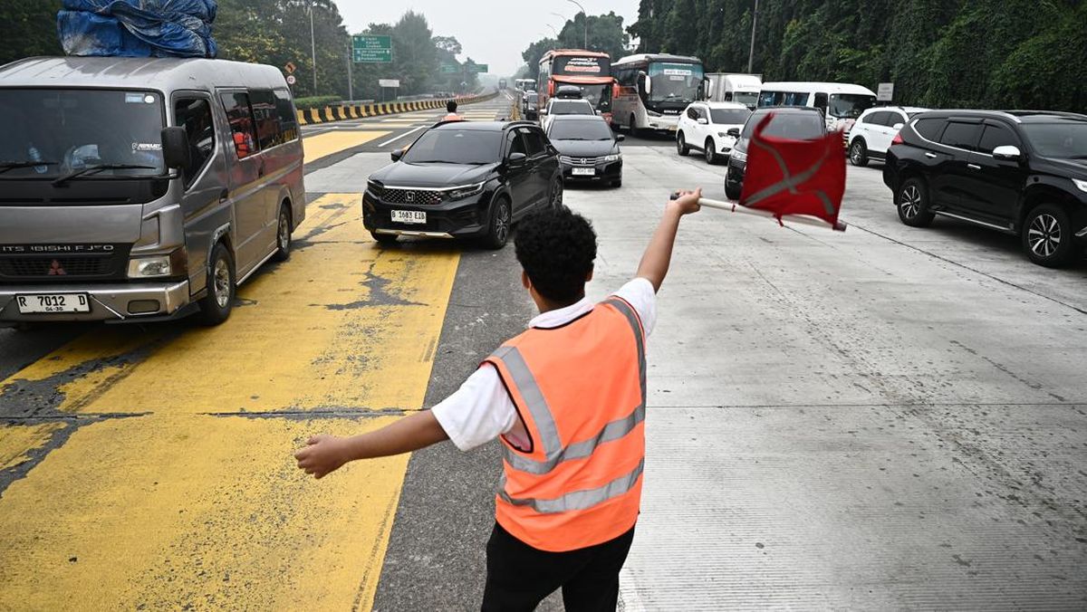Traffic Engineering Implemented During Thai PM's Visit to Jakarta