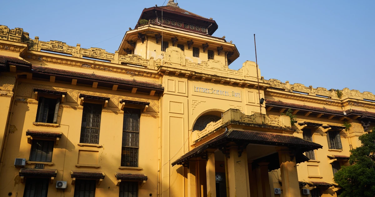 VNU Hanoi marks 120-year legacy with 'Knowledge Flow' exhibition