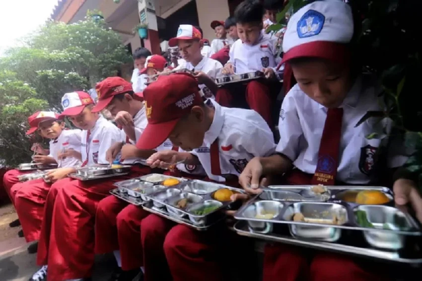 Food Prices Rise as Schools Reopen, Economist Sees Positive Sign for Grassroots Economy
