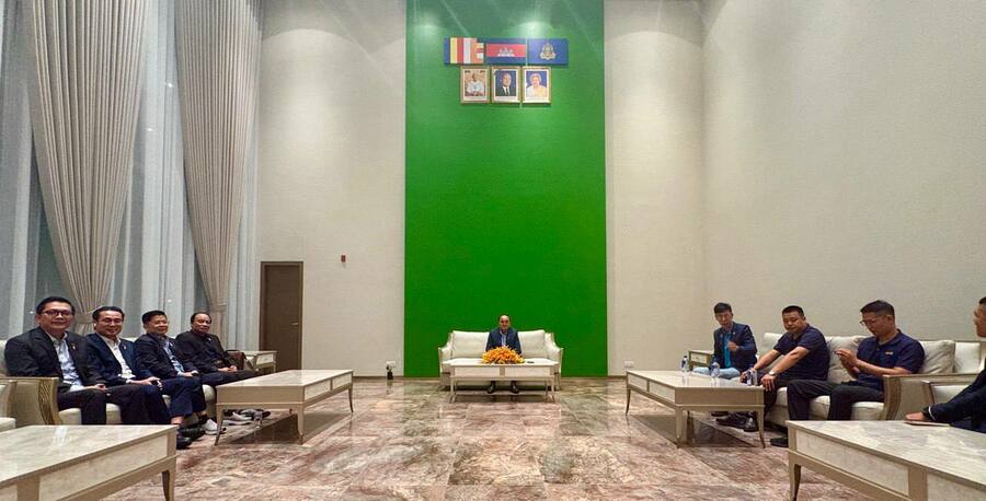 カンボジア国会代表団、中国で低炭素エネルギー開発フォーラムに参加