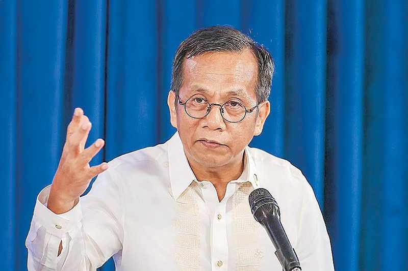 Philippines Sees Faster Q4 Growth Amid Easing Weather Woes, Inflation