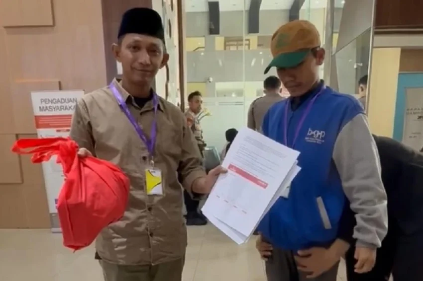 PCNU Sekadau Submits Cash Evidence to KPK, Related to What Case?