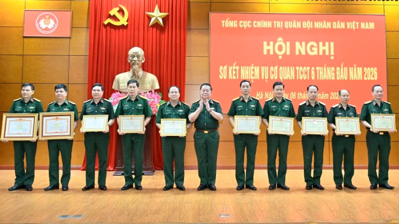 Vietnam's General Political Department Reviews First-Half Tasks, Emphasizes Security and Ideology