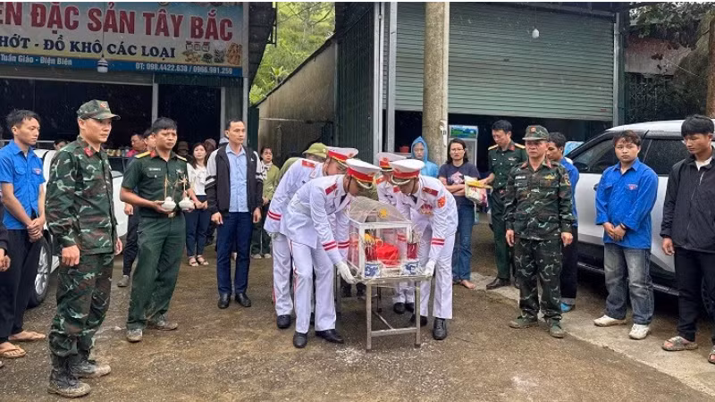 Dien Bien Province Advances DNA Identification for Martyrs' Remains, Tackles Green Agriculture and Investment Bottlenecks