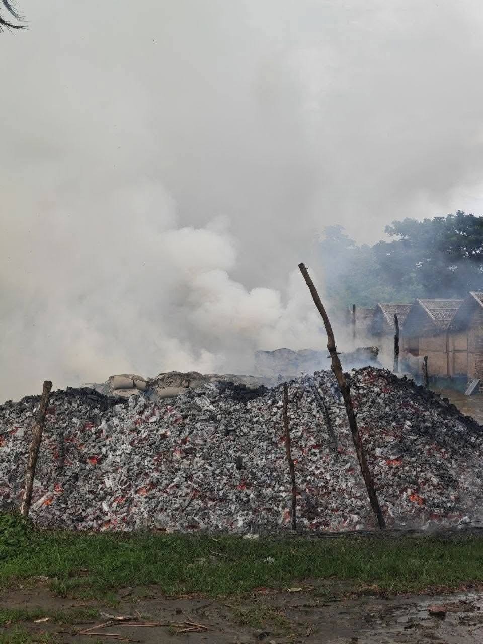 10 local residents were killed in a bombardment by the government army in Kyuttu