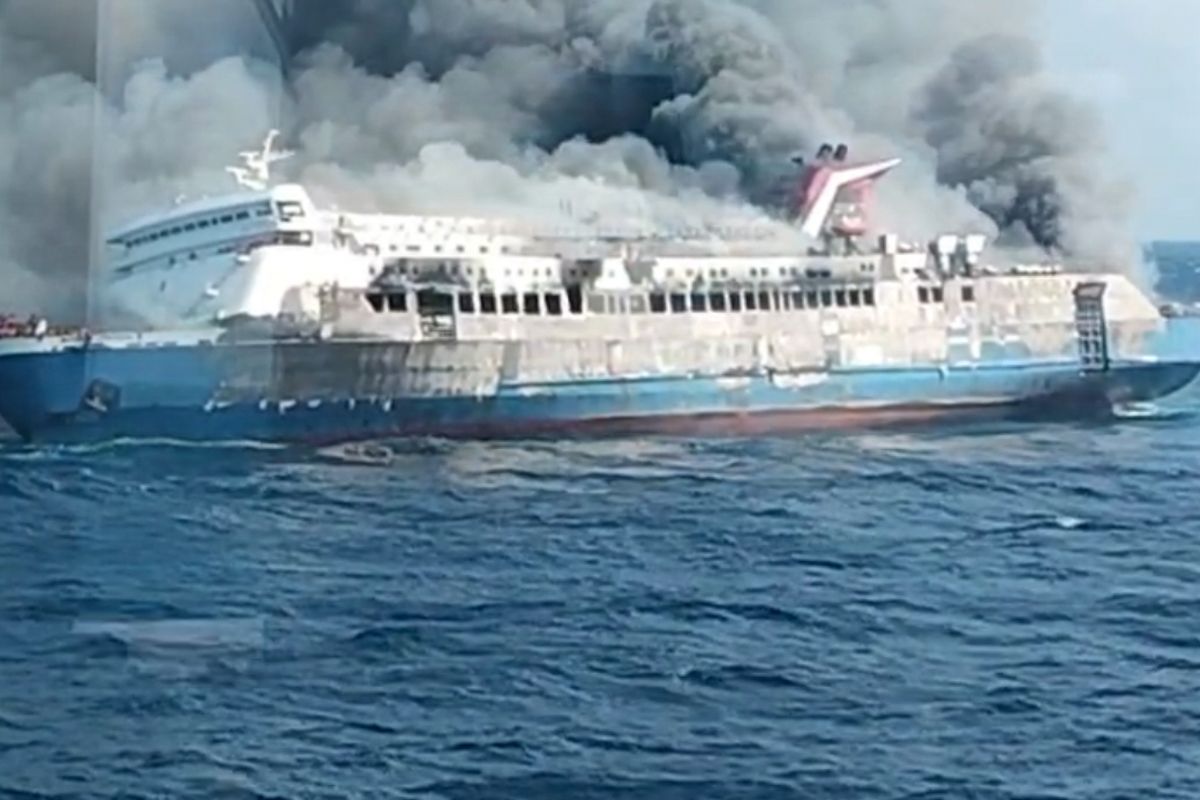 Indonesian Govt Deploys Patrol Ships After Ferry Fire Kills Five