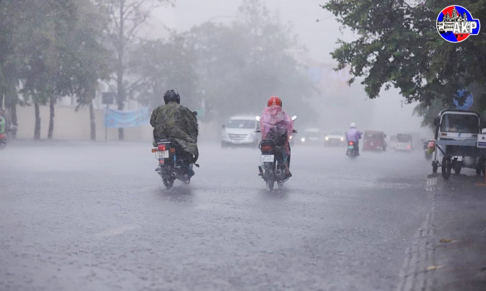 カンボジア、熱帯低気圧の影響で大雨・強風に警戒