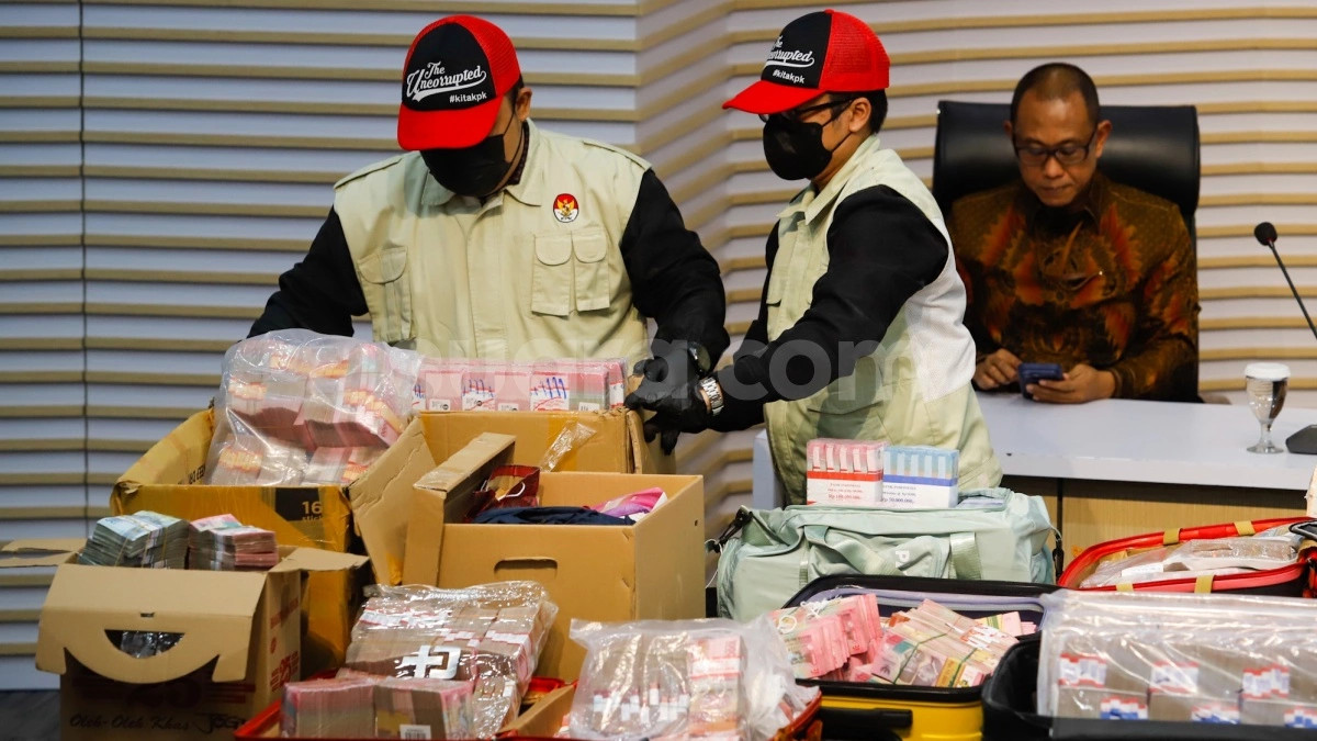 ATR/BPN Bribery Scandal Should Be a Momentum to Eradicate Land Mafia