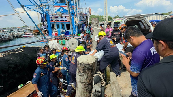 Ship Sinks Off Thai Coast, 7 Crew Members Dead; Fishing Boat 'S. Kanjanawari 888'
