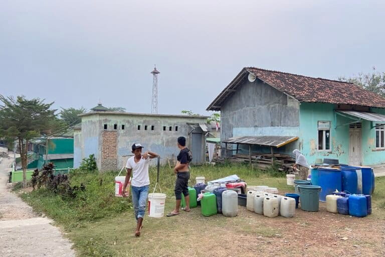 Bandar Lampung City Faces Severe Water Shortage Amid Drought and Development