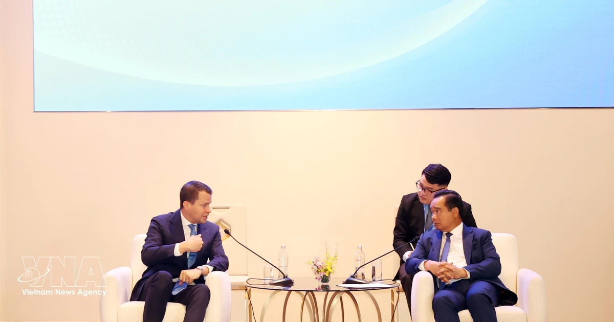 Vietnam to Accelerate Economic Growth Through Enhanced WEF Cooperation
