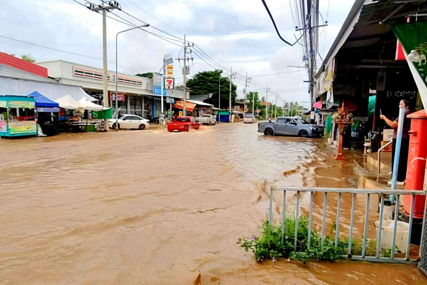 タイ政府、水害・干ばつ対策に緊急資金を増額
