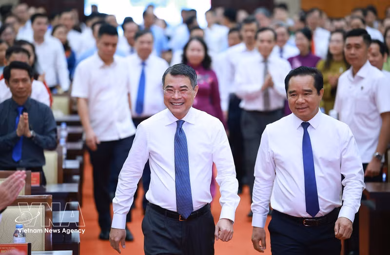 Ho Chi Minh City Urged to Maximize Role as Economic Powerhouse