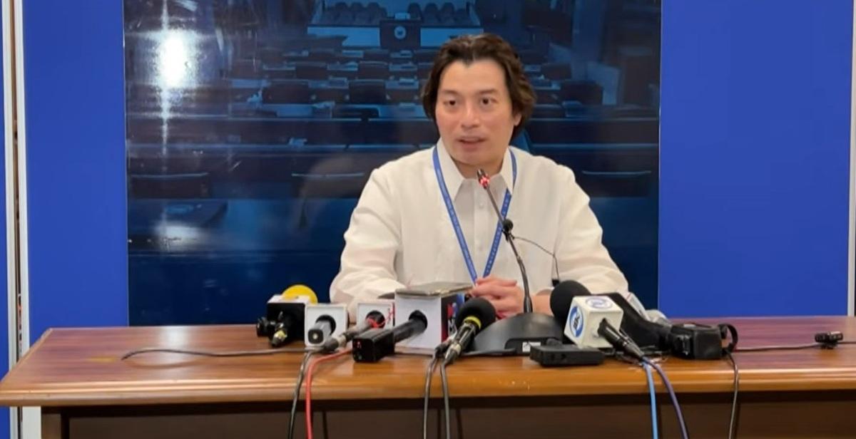 副大統領弾劾裁判、マイケル・ポー氏を「敵対的証人」に認定