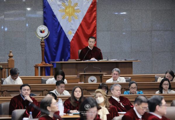 フィリピン上院、サラ・ドゥテルテ副大統領の弾劾裁判開始