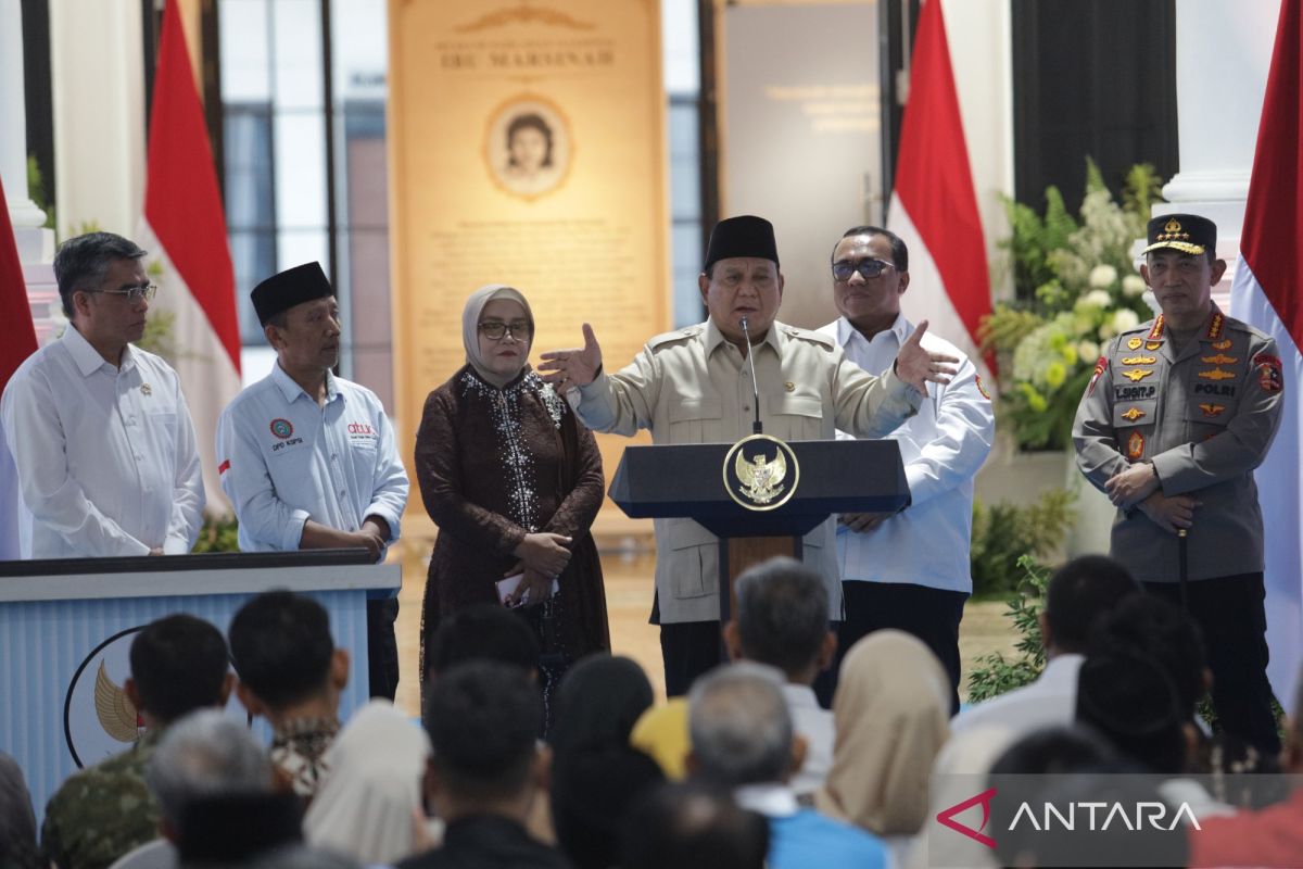Prabowo says Sukarno belongs to all Indonesians