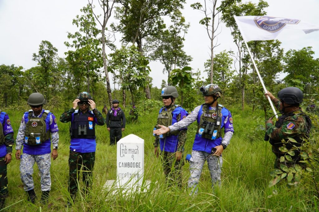 ASEAN Observers Visit Disputed Cambodia-Thailand Border Area