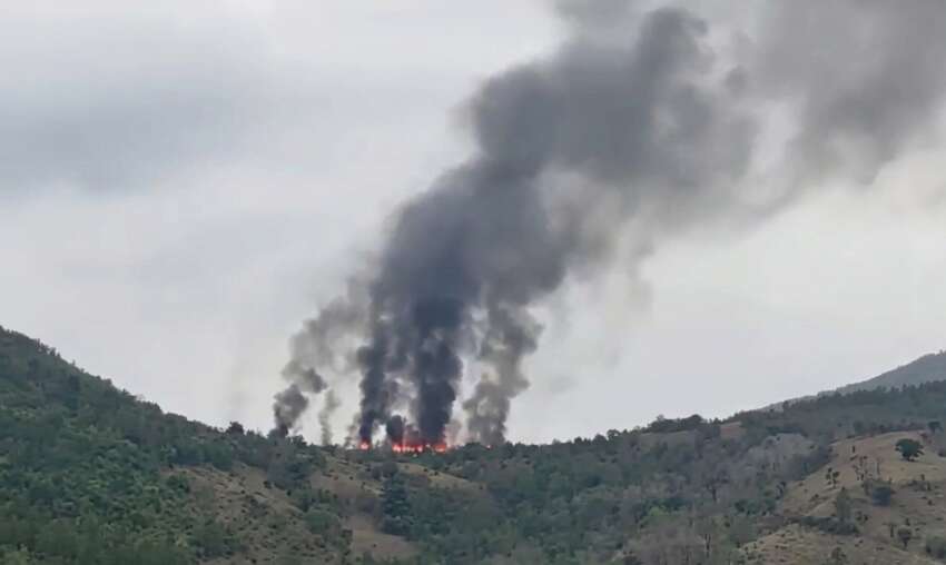There is a battle going on between the army column and Hakha township, and the army bombarded the villages with drones.