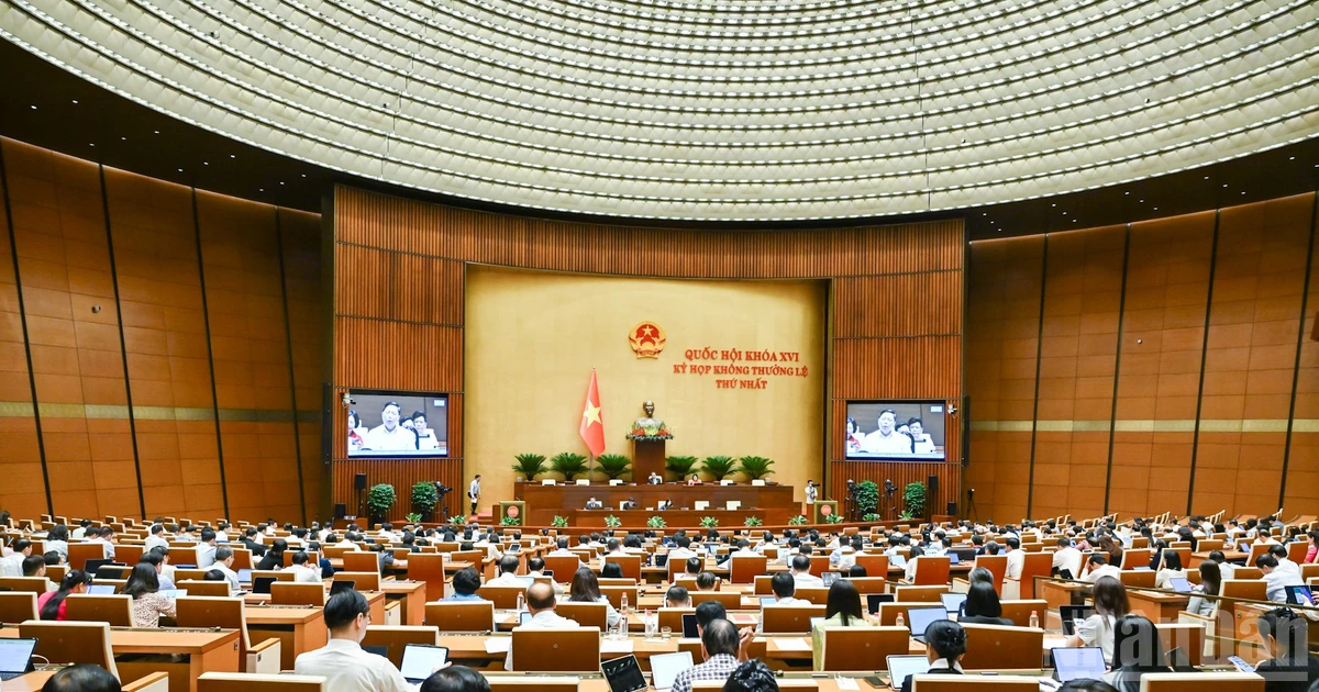 ベトナム国会、金融・出版・法普及分野の重要法案を審議